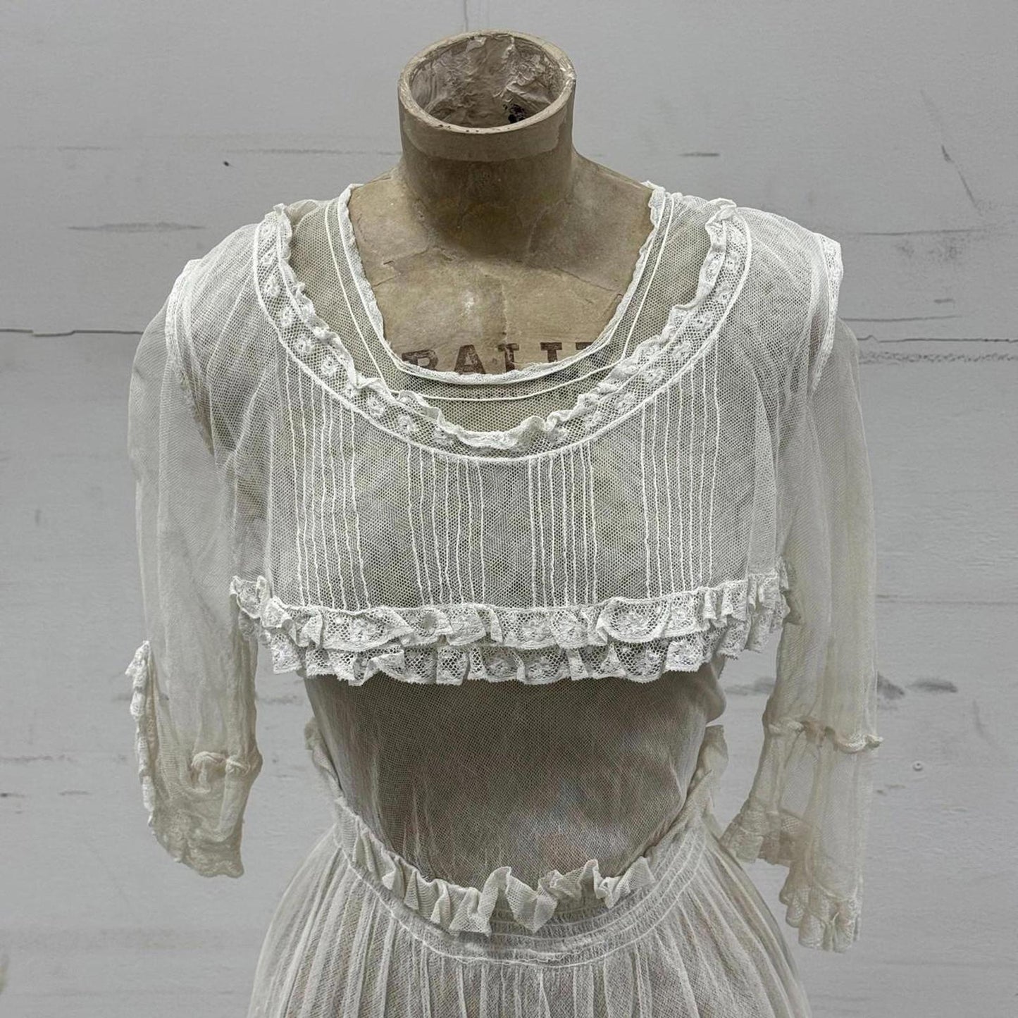 Edwardian Vtg 1910s White Lace Tulle Lingerie Dress Antique