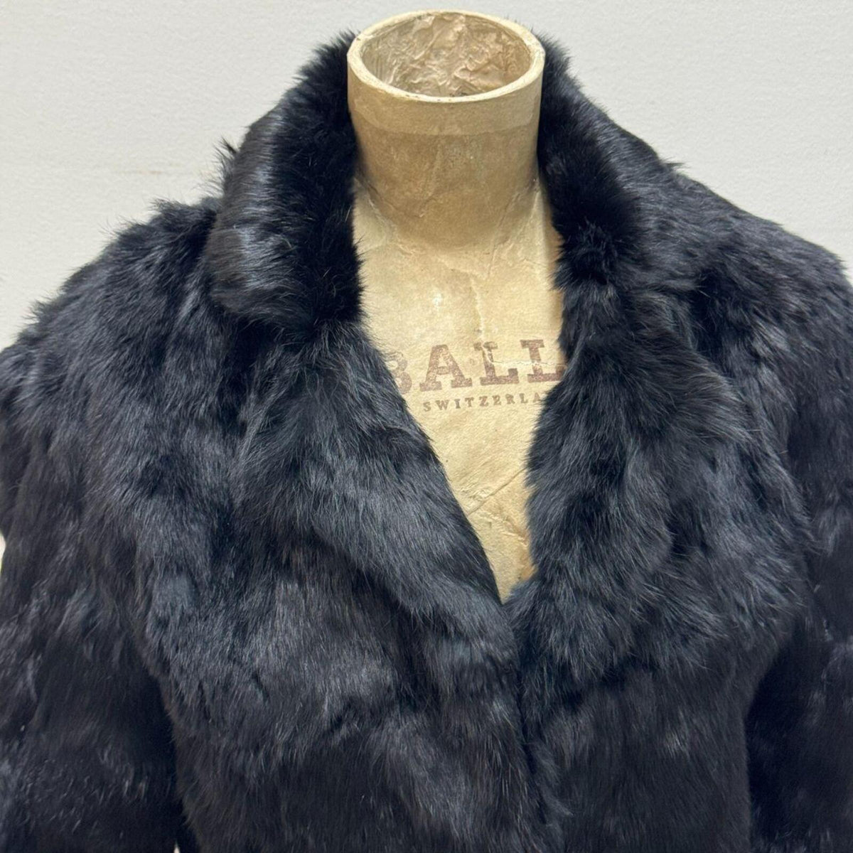 Y2K Vintage Black Rabbit Fur Cropped Jacket Coat