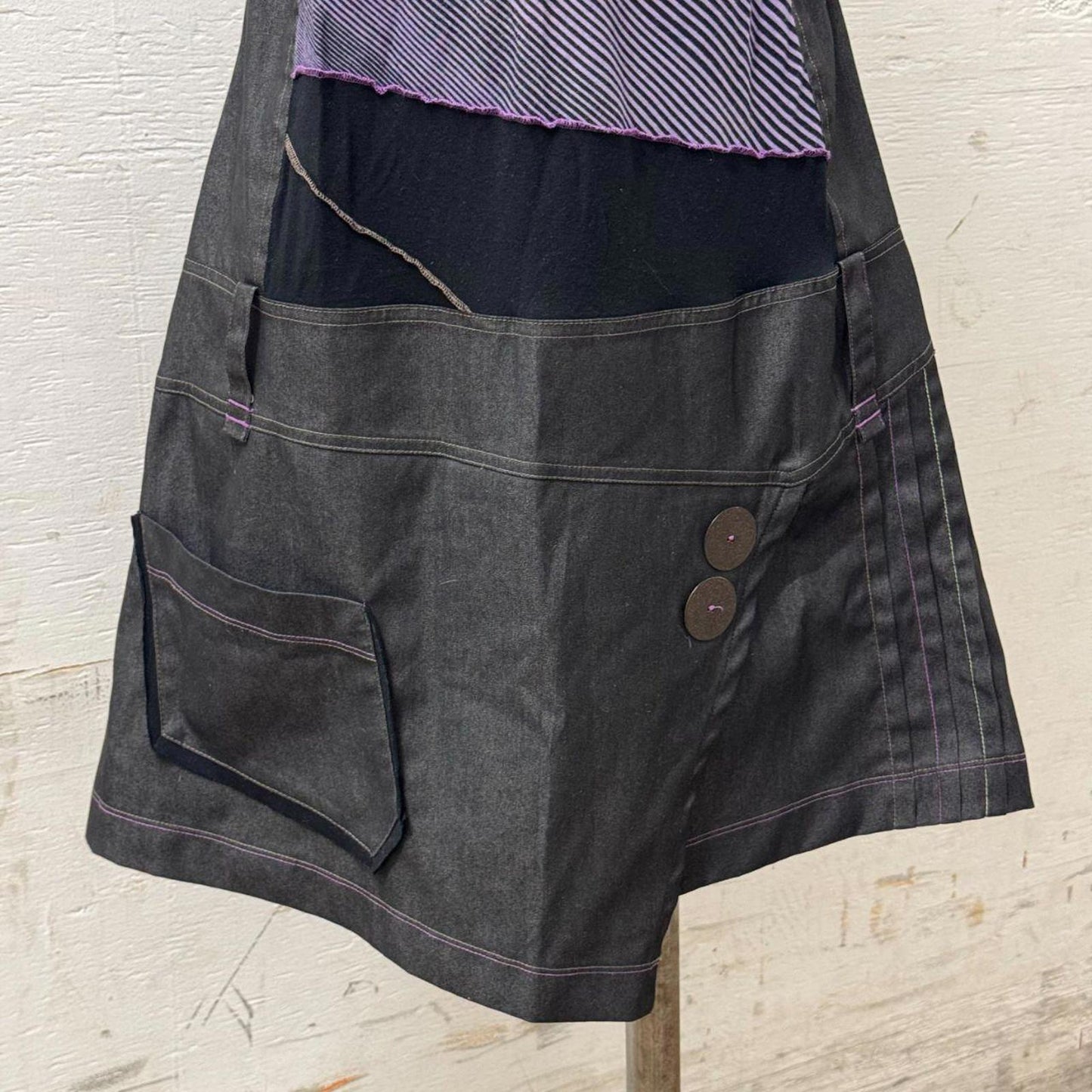 Vintage La Mode Est À Vous Grey Purple Black Avant-Garde Mixed-Media Dress