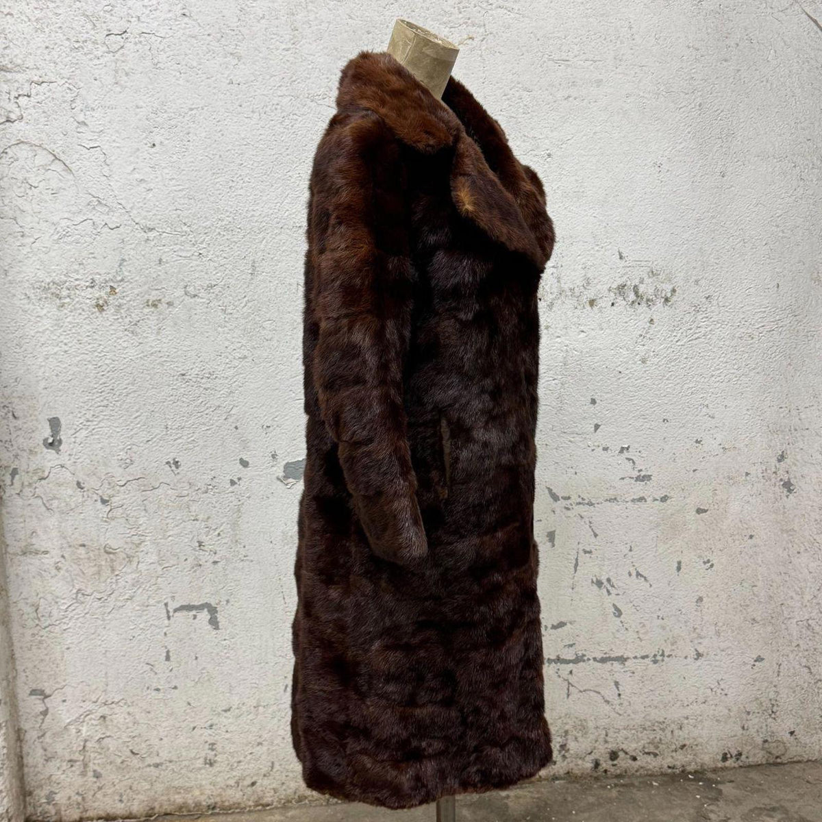 Vintage Mid-Length Glossy Mink Fur Coat
