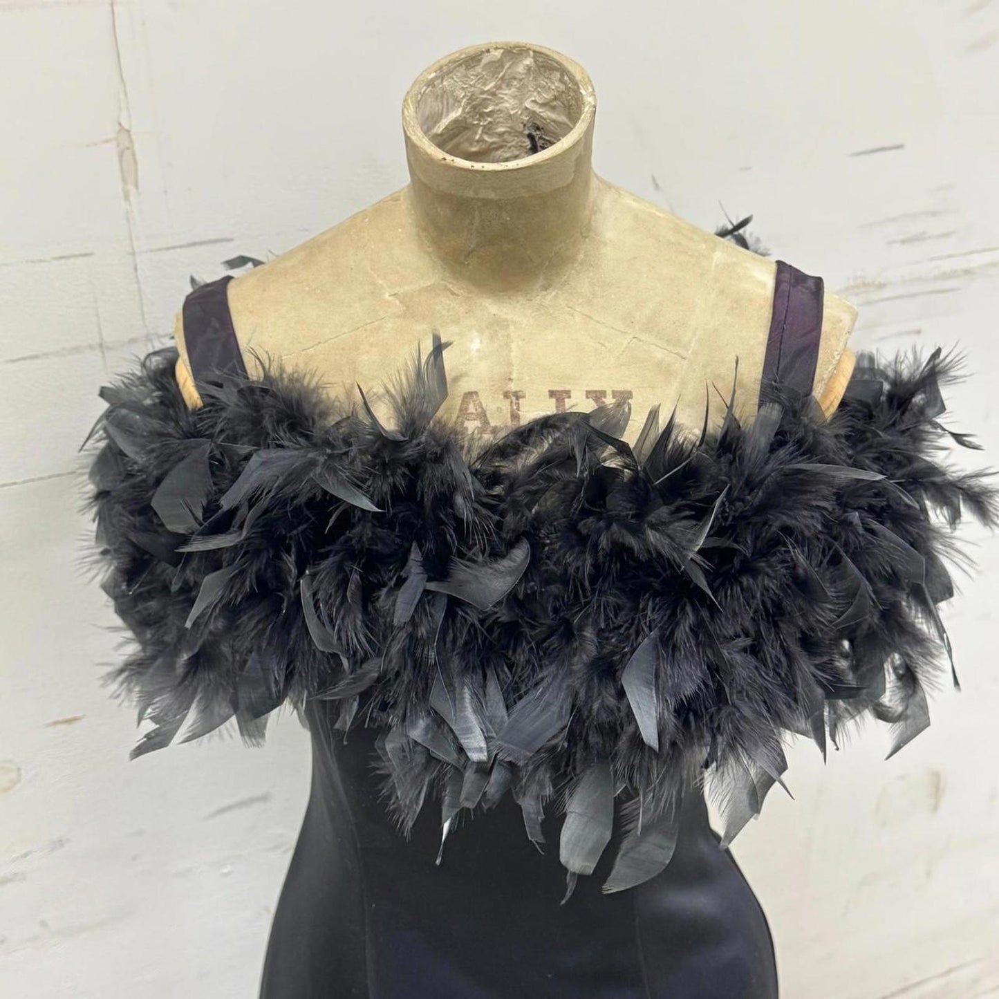Morgan & Co Vintage 90s Black Feather Prom Gown Dress Sz 3/4