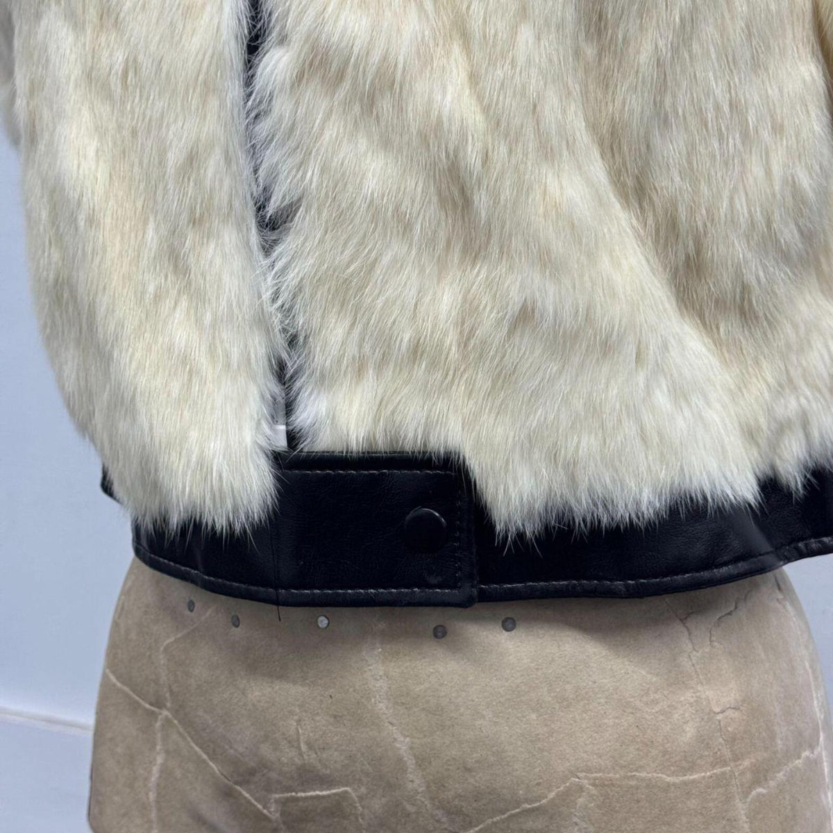 Vintage Rotiny Cream Rabbit Fur Cropped Vest