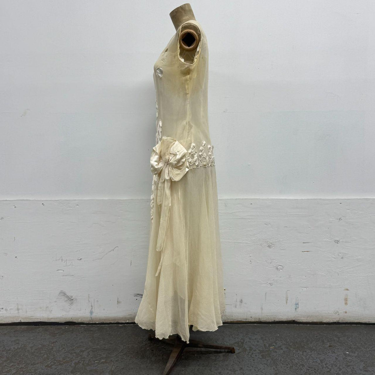 Antique 20s Flapper Drop-Waist Silk Chiffon & Ribbonwork Wedding Gown