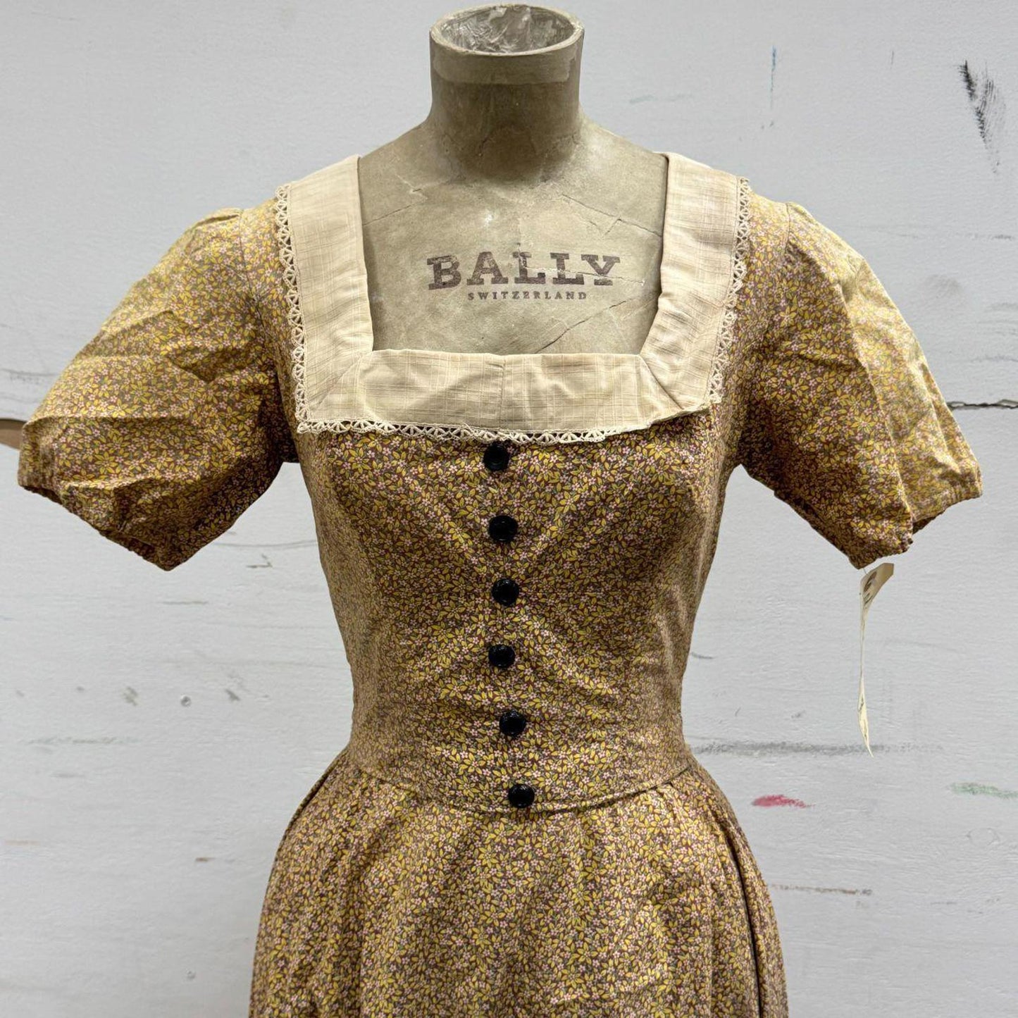 Vintage 50s does 1880s Victorian Tan Cotton Prairie Dress Western Film Costume
