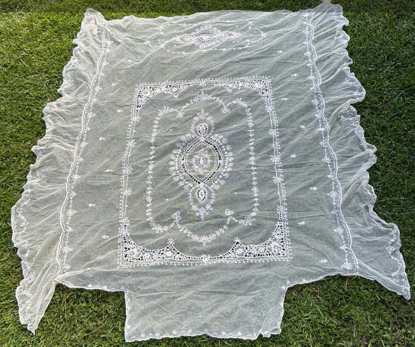 Antique Embroidered Tambour Net Lace Bedspread Edwardian