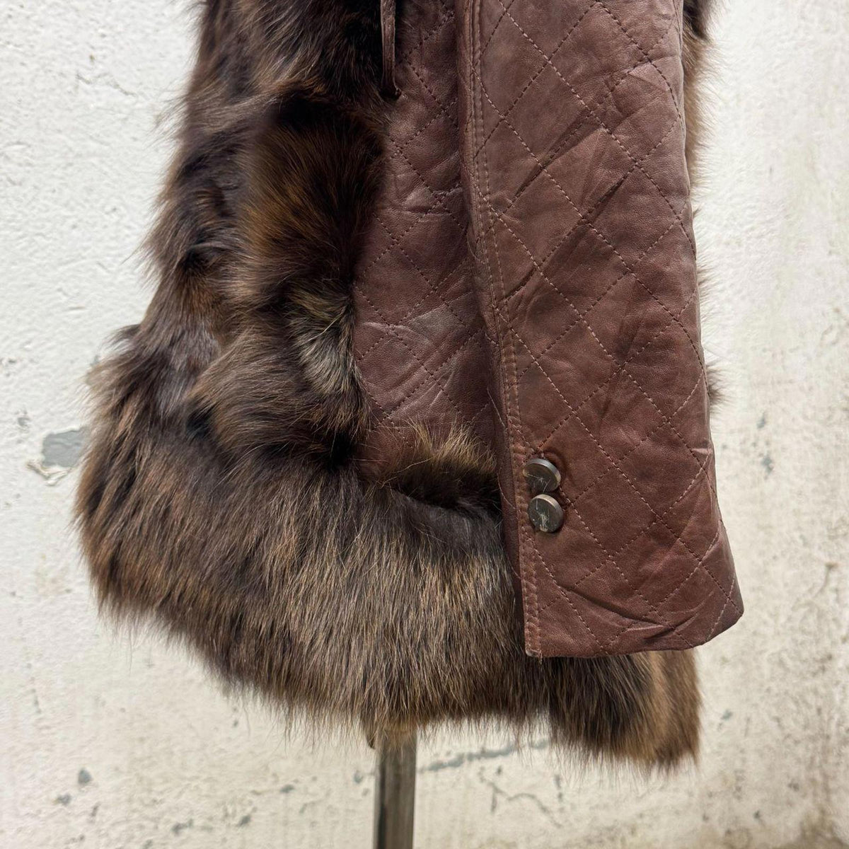 Vintage Brown Y2K Real Quilted Leather & Fox Fur Jacket Coat