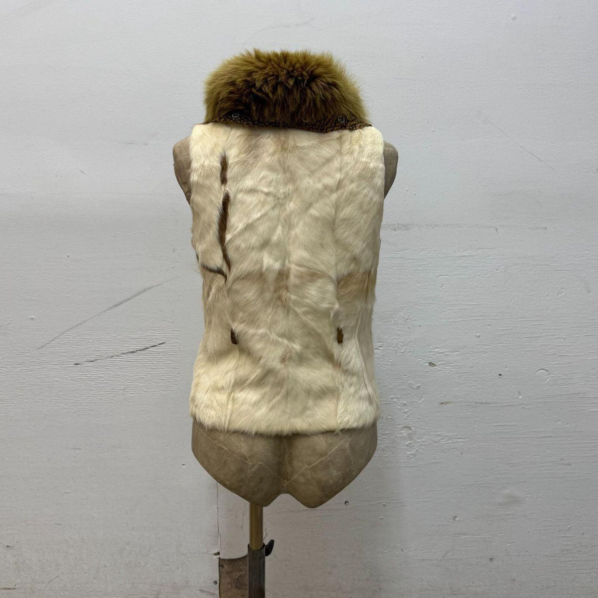 Y2K Vintage Genuine Fur Industrial Vest Cream Brown