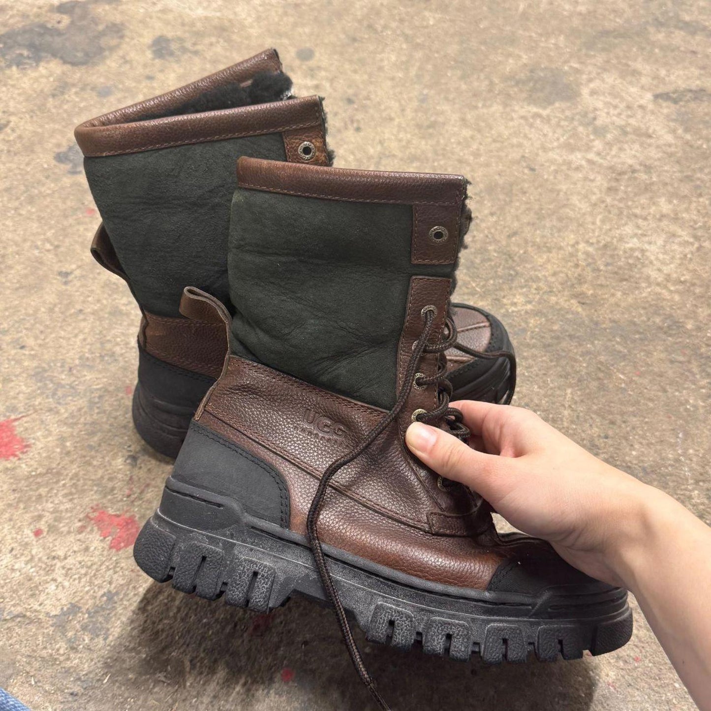 Vintage UGG Brown Leather Winter Snow Boots Shearling 7
