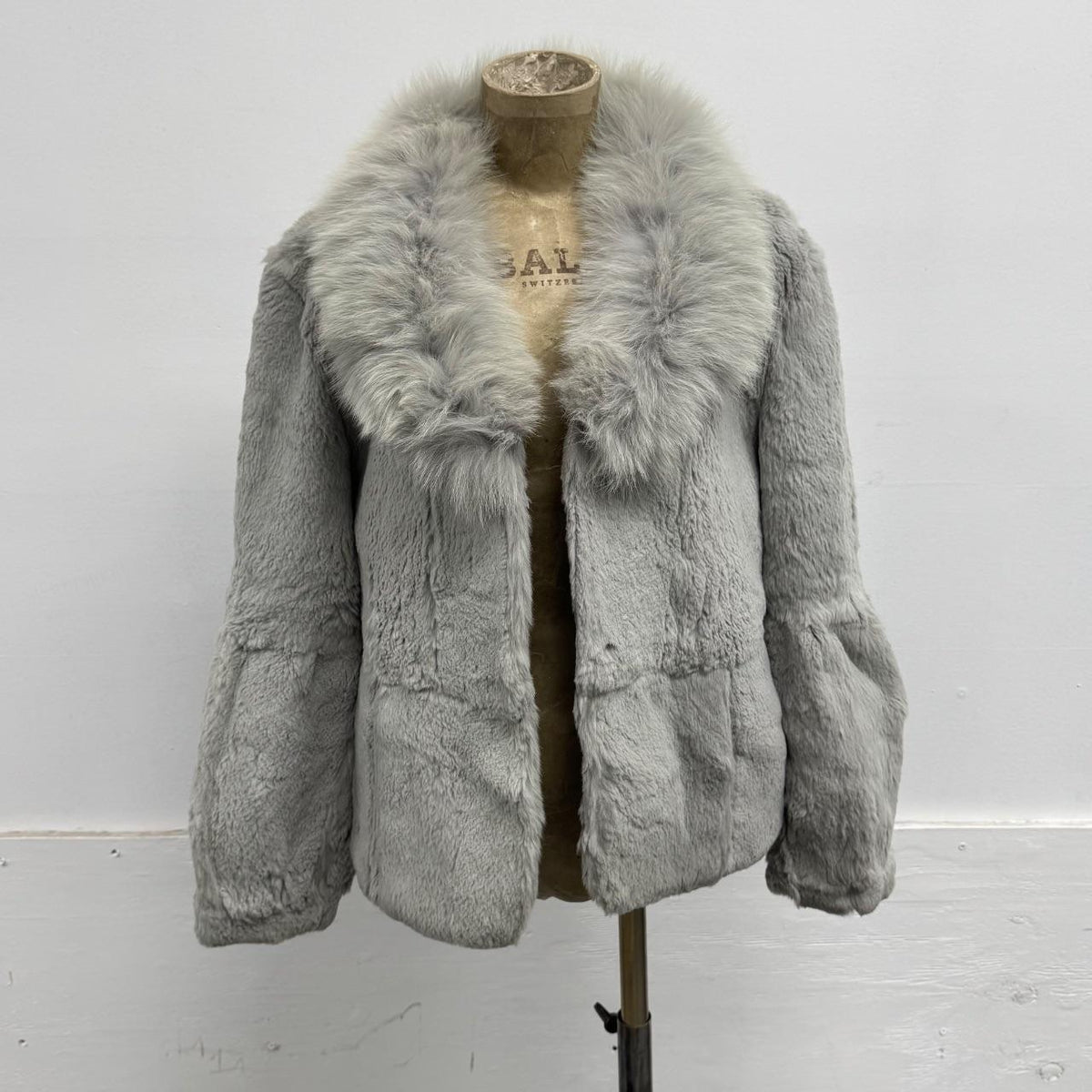 Vintage Y2K Grey Rabbit & Fox Fur Jacket Coat