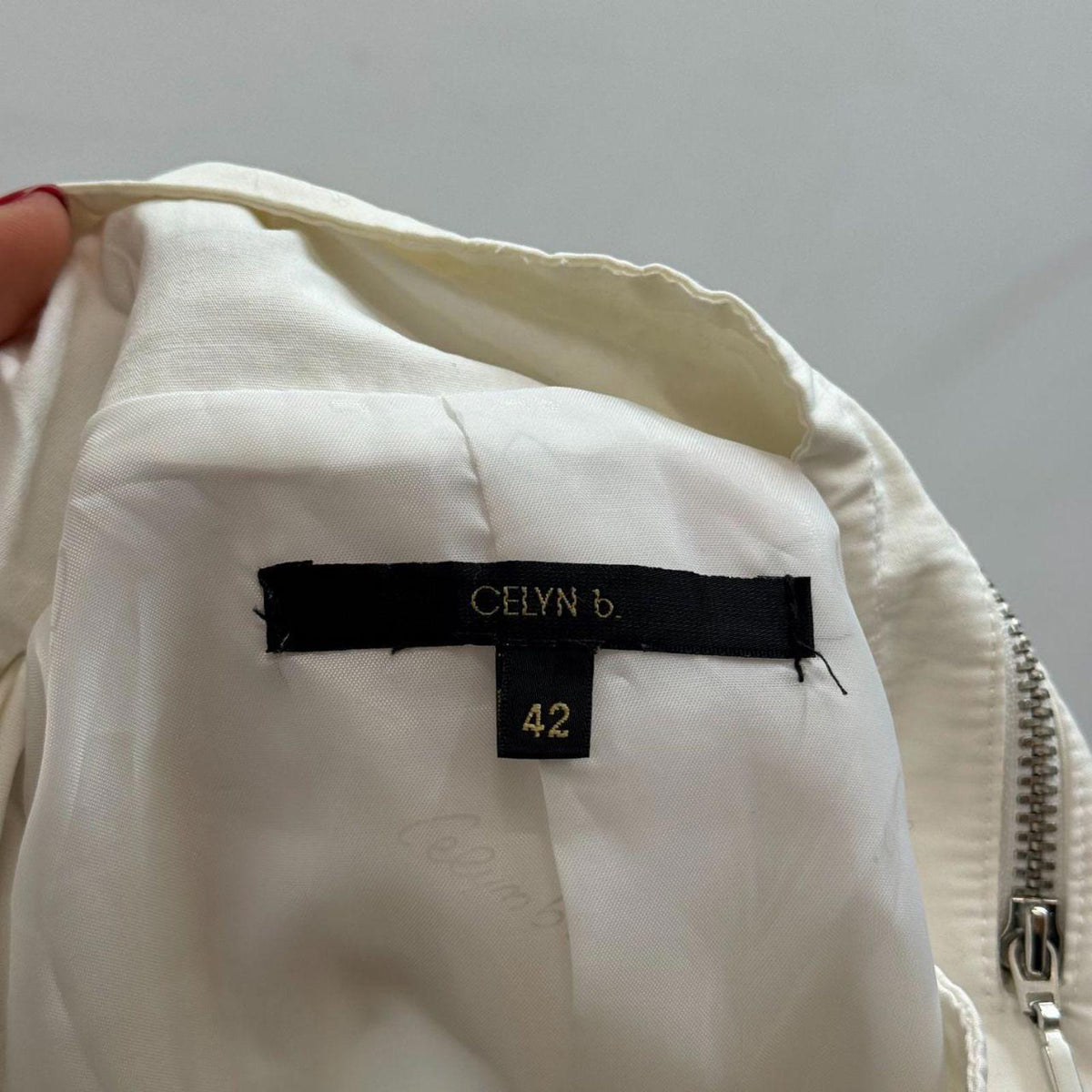 Archival Vintage Celyn B. Elisabetta Franchi White Hook-and-Eye Jacket