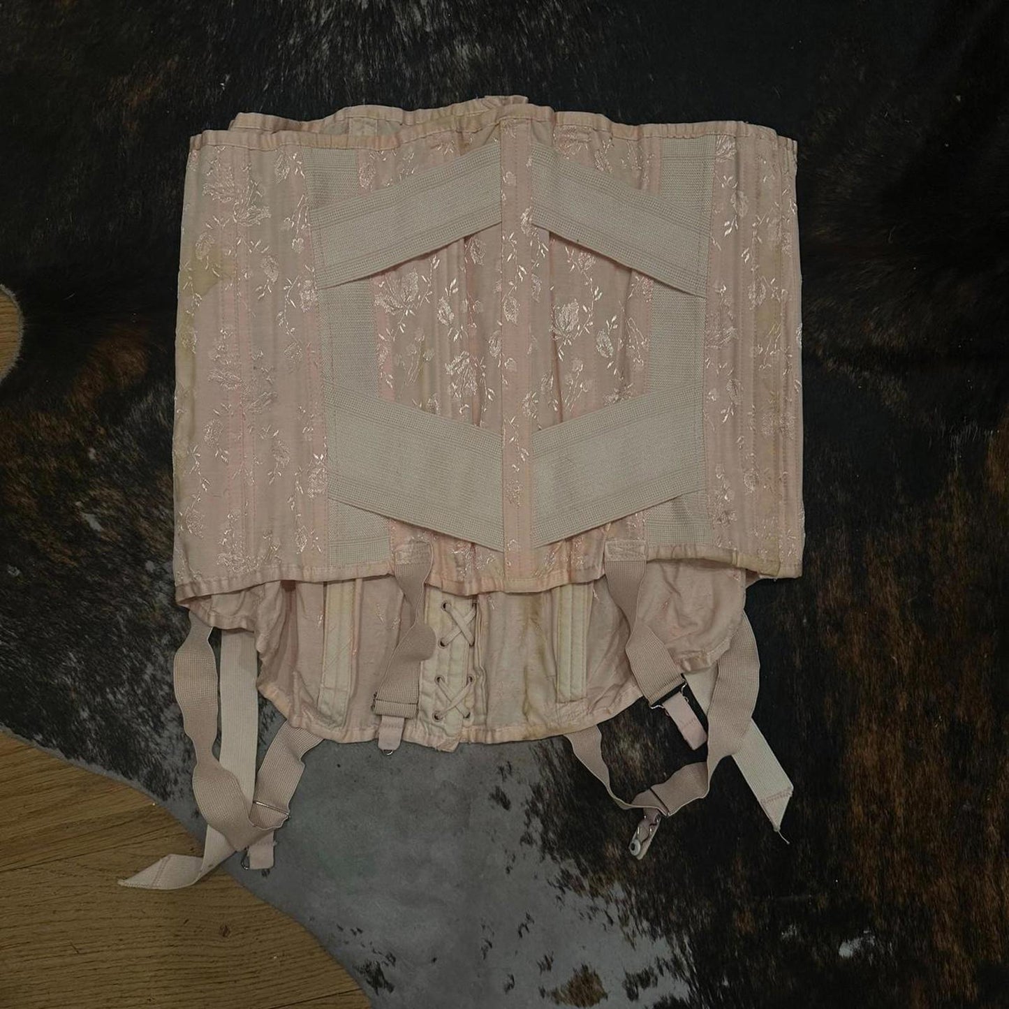 True Vintage 1950s 50s Fan Lace Hip Girdle Garter Skirt