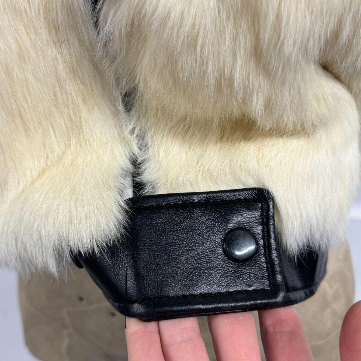 Vintage Rotiny Cream Rabbit Fur Cropped Vest