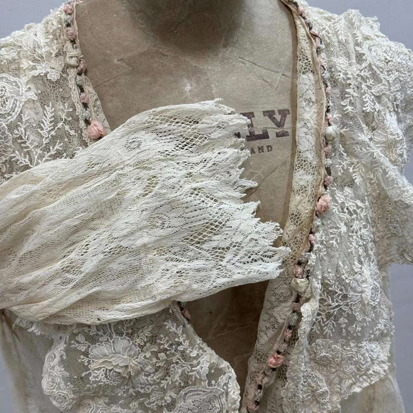 Antique Edwardian Tea Dress 1900s Bridal Wedding  Lace