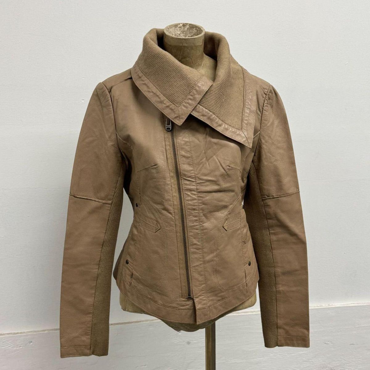Vintage Tan Big Collar ONLY Asymmetric Avant Garde Leather Jacket
