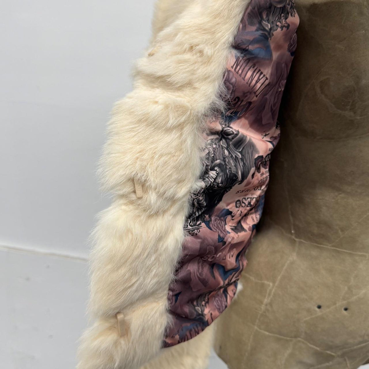 Vintage Y2K Cream Rabbit & Fox Fur Jacket Coat