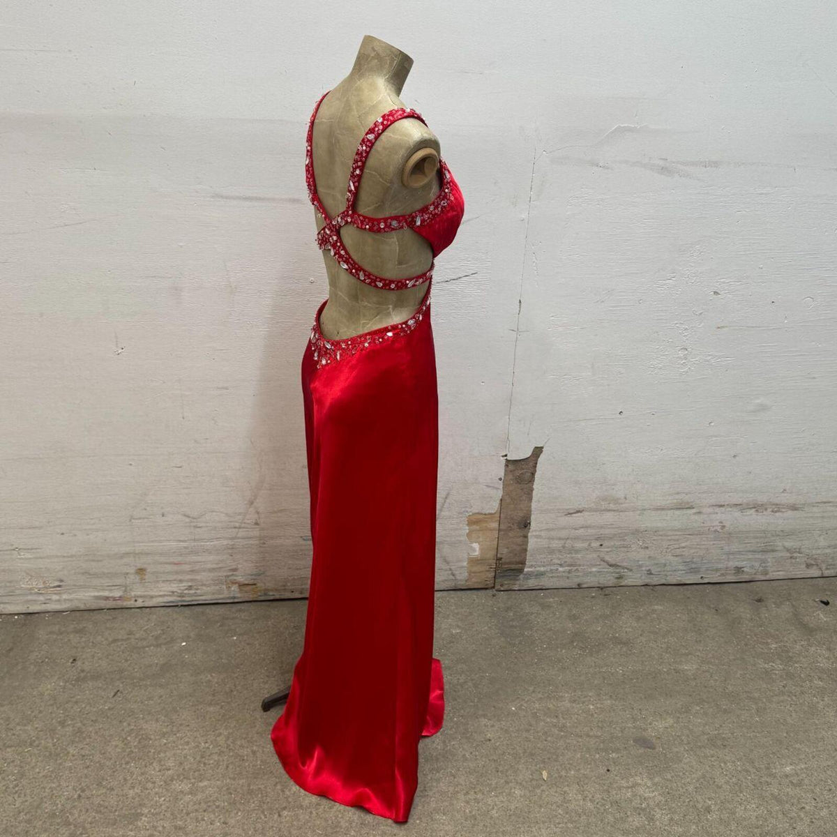 Vintage Y2K Adrianna Papell Backless Crimson Satin Gown 4
