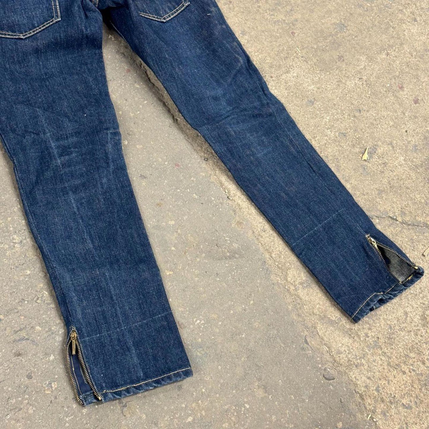 Vintage Dsquared2 Low Rise Capri Jeans Dark Wash
