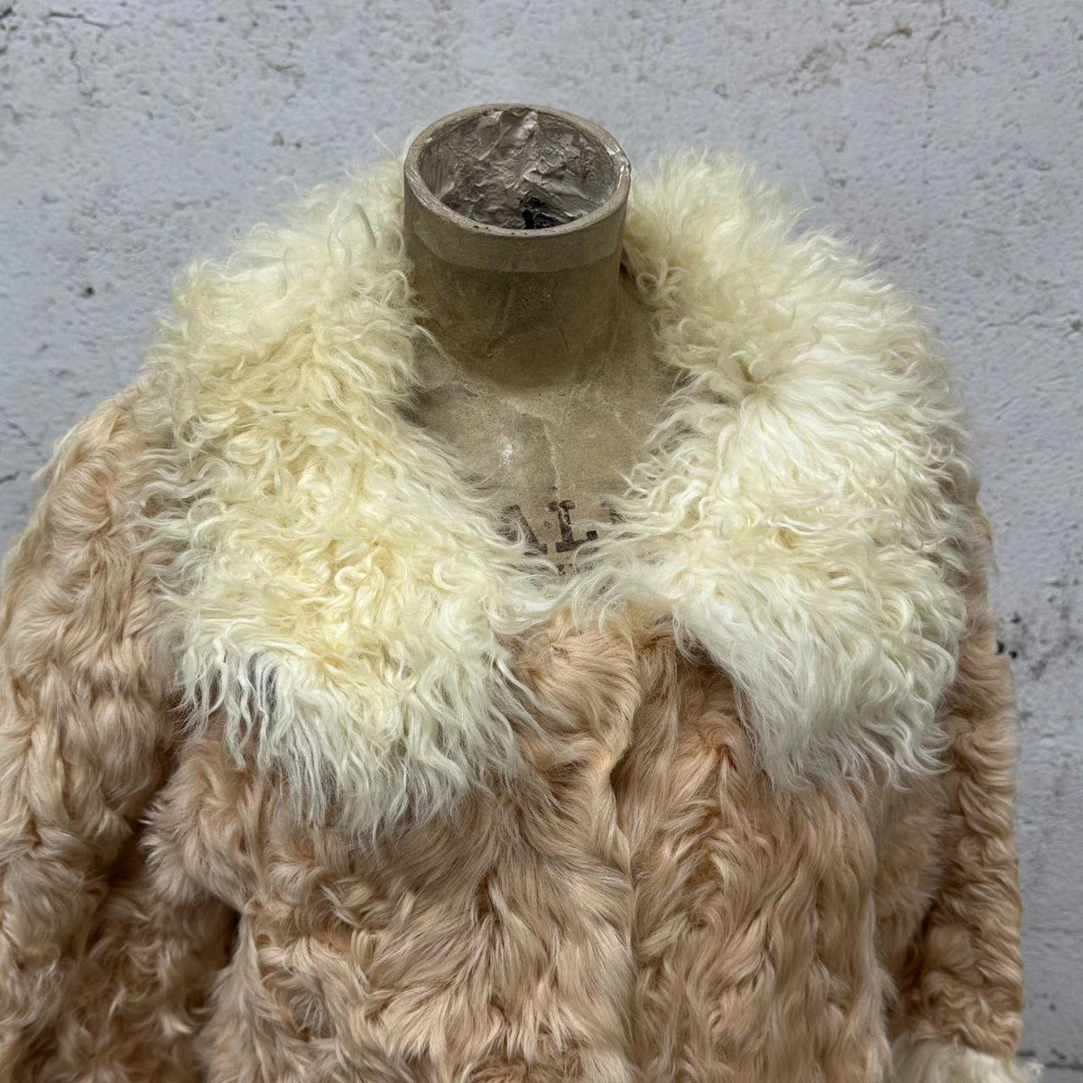 Vintage Y2K Pink Tan Cream Mod-Style Mongolian Wool Jacket