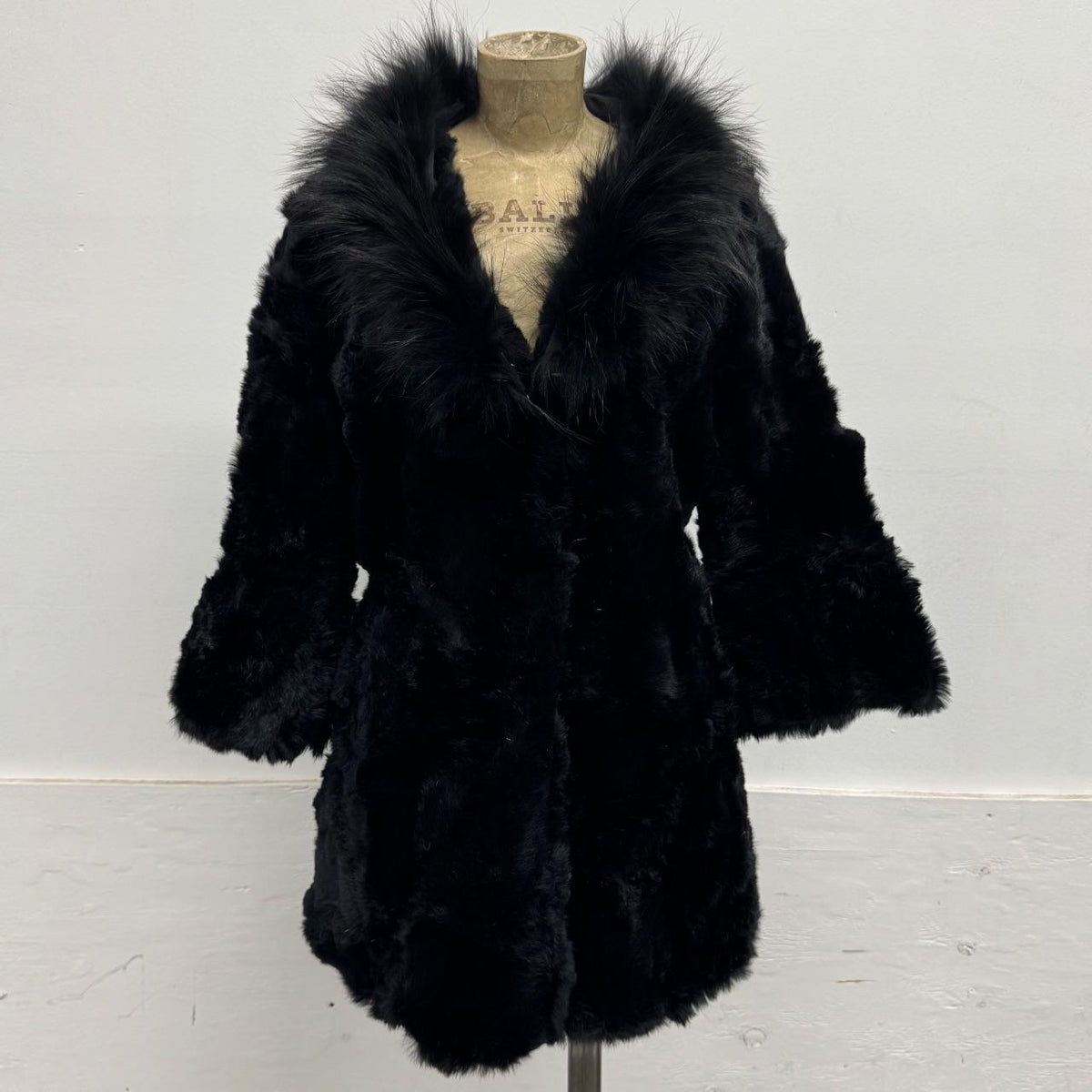 Vintage Y2K Black Rabbit & Fox Fur Jacket Coat