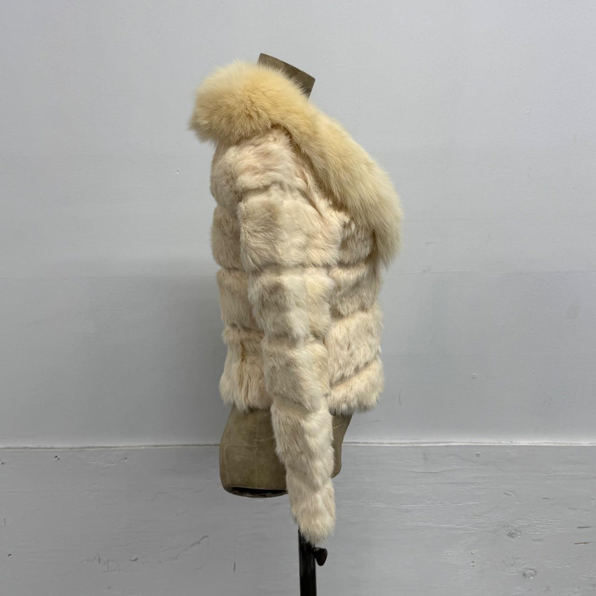 Vintage Y2K Cream Rabbit & Fox Fur Jacket Coat