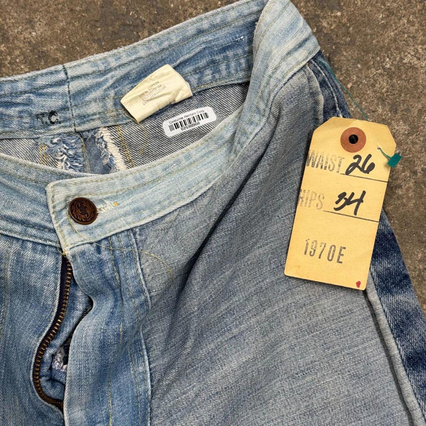 Vintage 70s Multi-Tonal Patchwork Flare Thrashed Denim Jeans XS