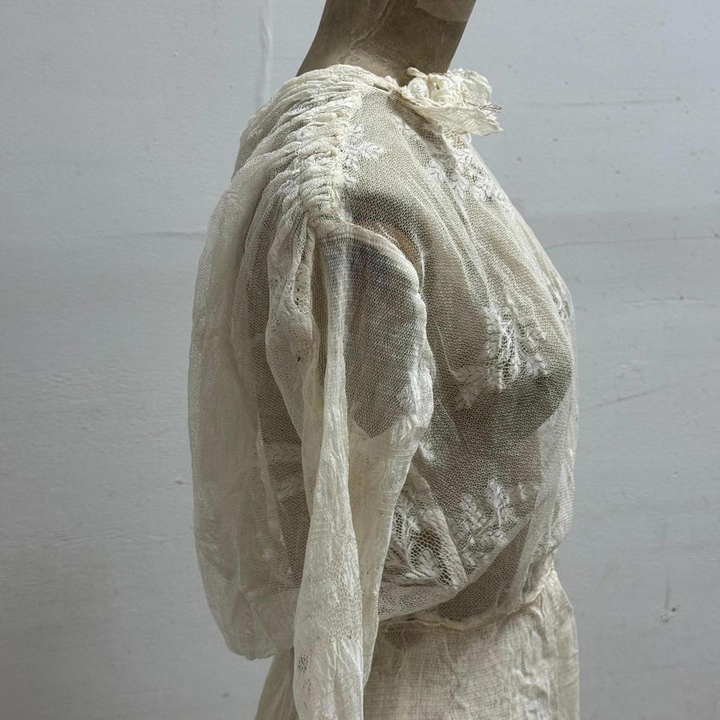 Antique 1910s Edwardian Tea Gown XS White Cotton Lace Dress