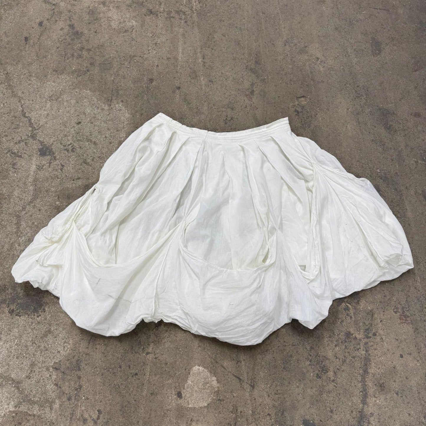 Mais il est où le Soleil? French Designer White Bubble Skirt
