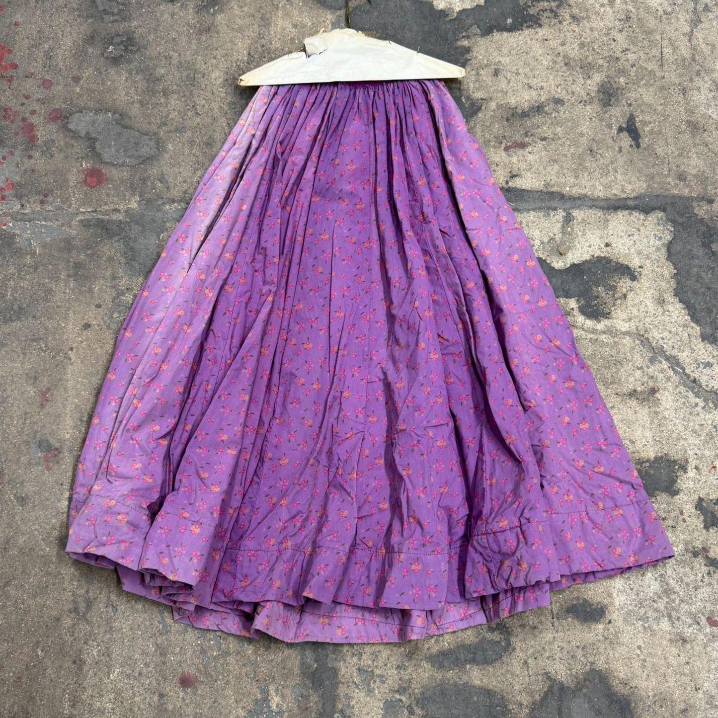 Vintage Faded 40s does 1800s Victorian Purple Cotton Prairie Maxi Skirt Western