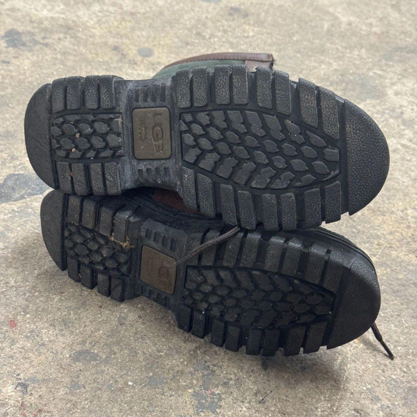 Vintage UGG Brown Leather Winter Snow Boots Shearling 7