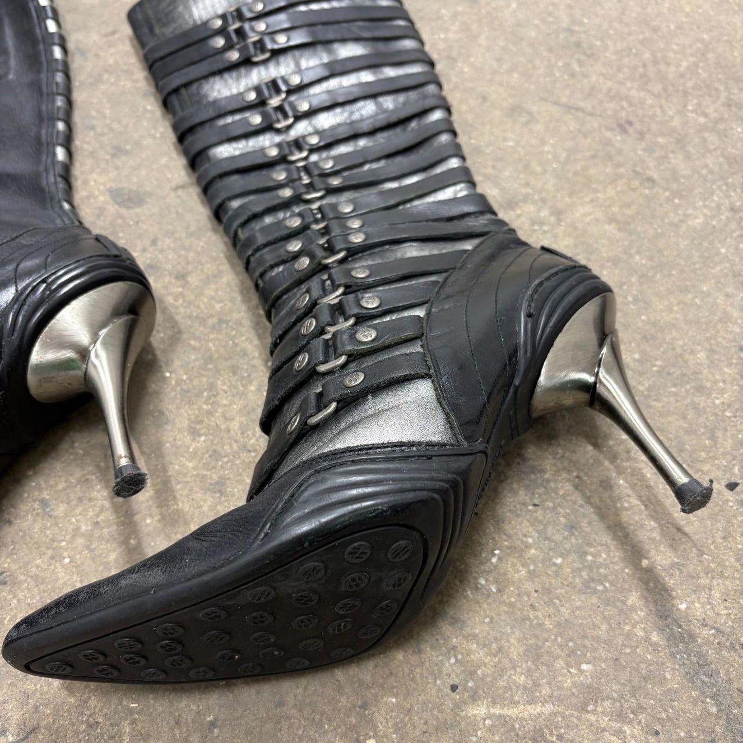 Vintage Y2K New Rock Black & Silver Metallic Stiletto Boots