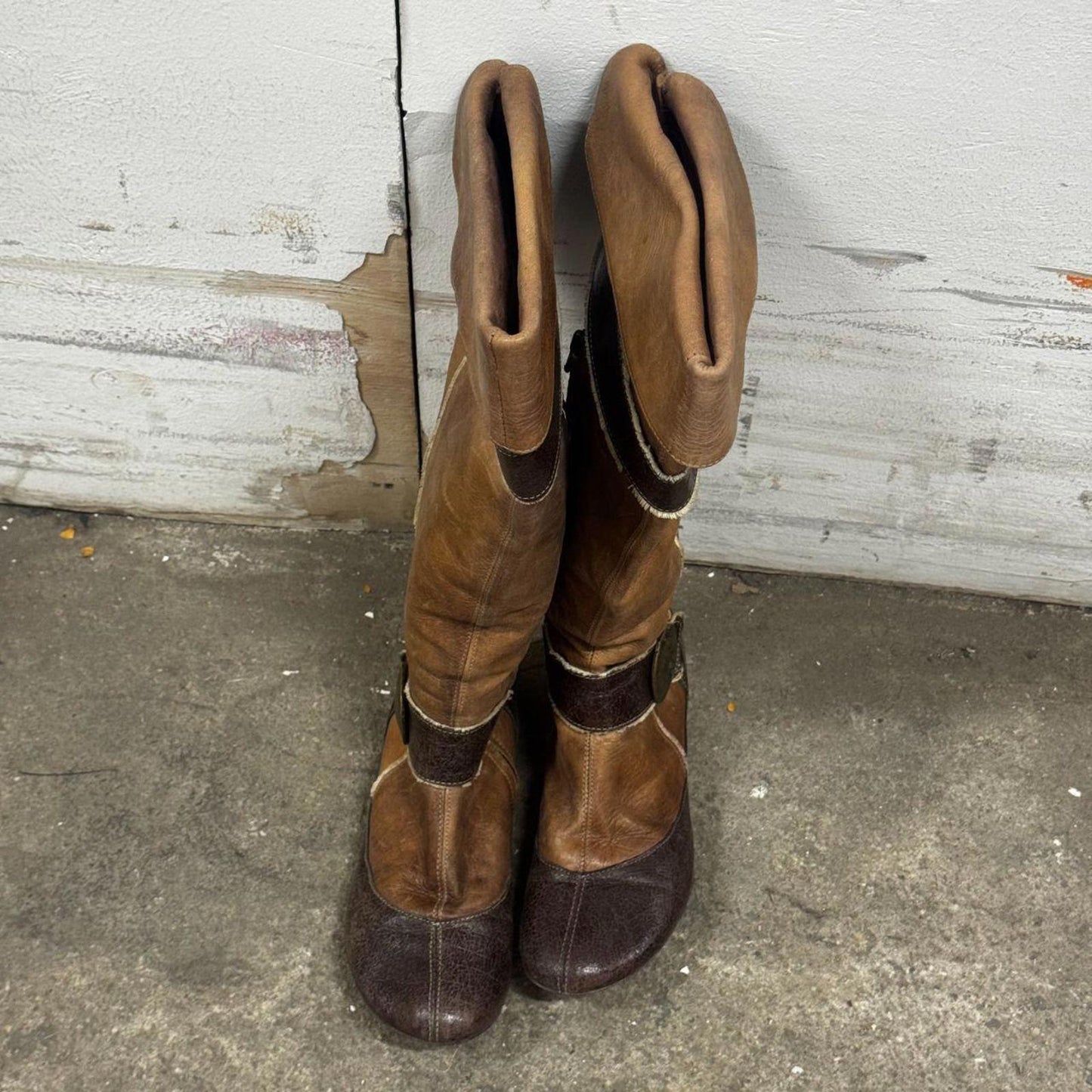 Vintage Regard Two-Tone Leather Medallion Boots