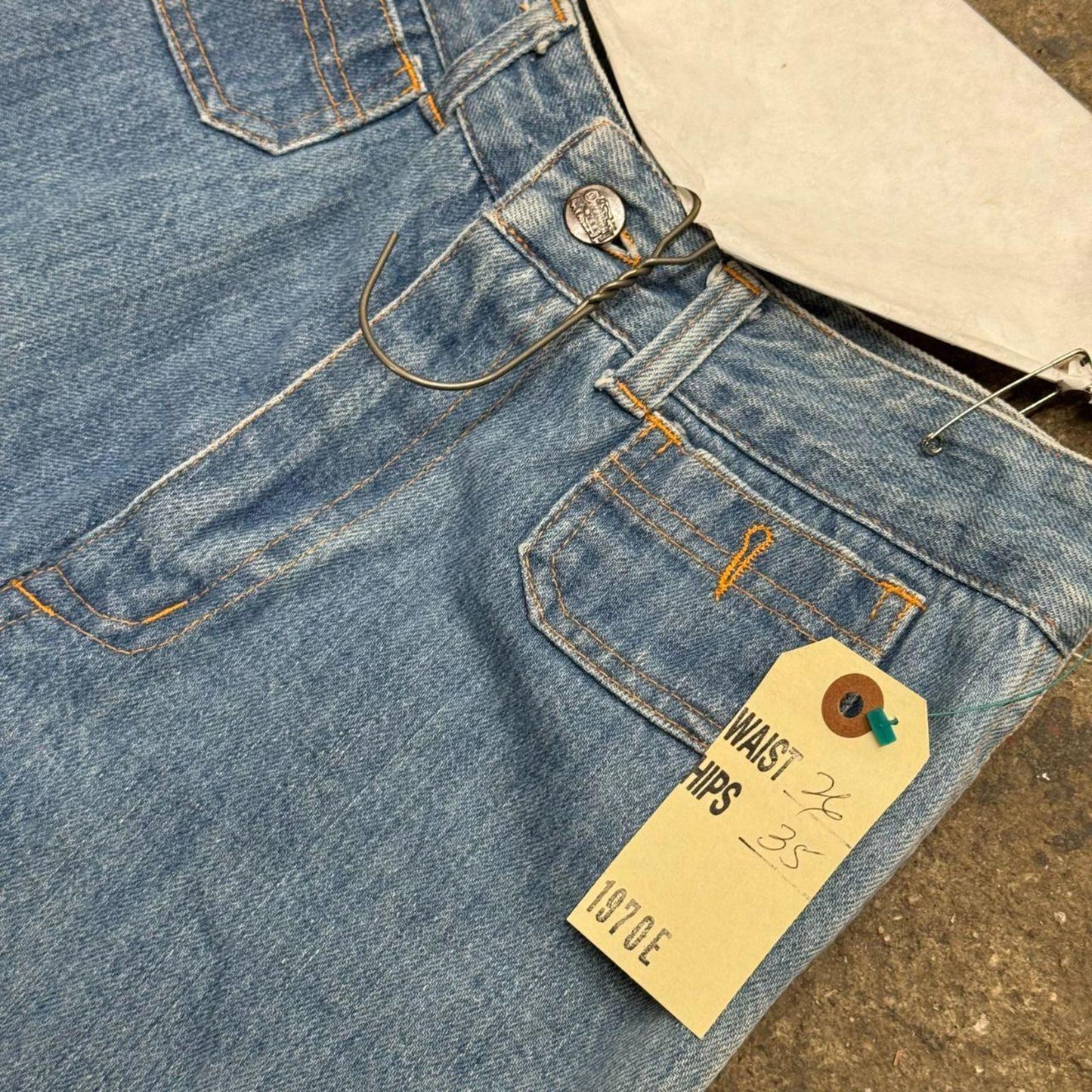 Vintage 70s Light Wash Chemin De Fer High-Rise Flare Jeans XS