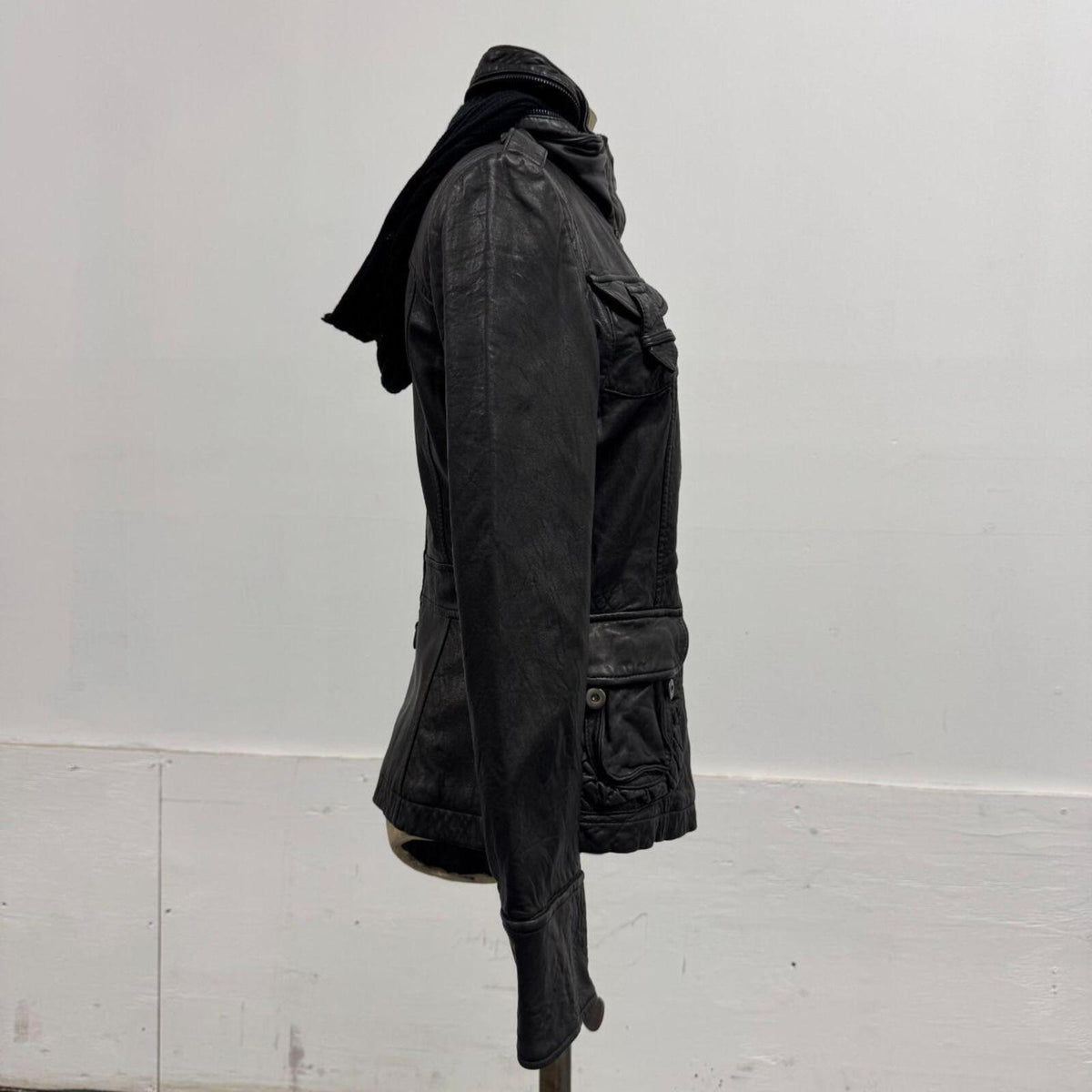 Vintage Black Utility Cargo Zip-Out Convertible Hood Parka Leather Jacket