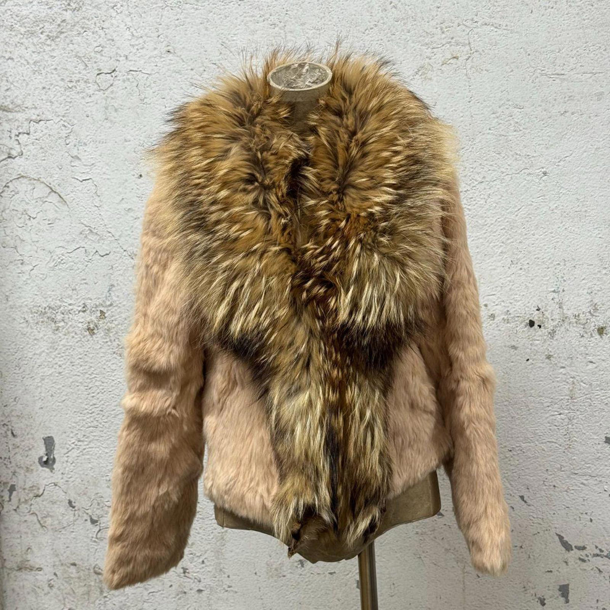 Vintage Y2K Peach Pink Rabbit & Coyote Fur Jacket Coat