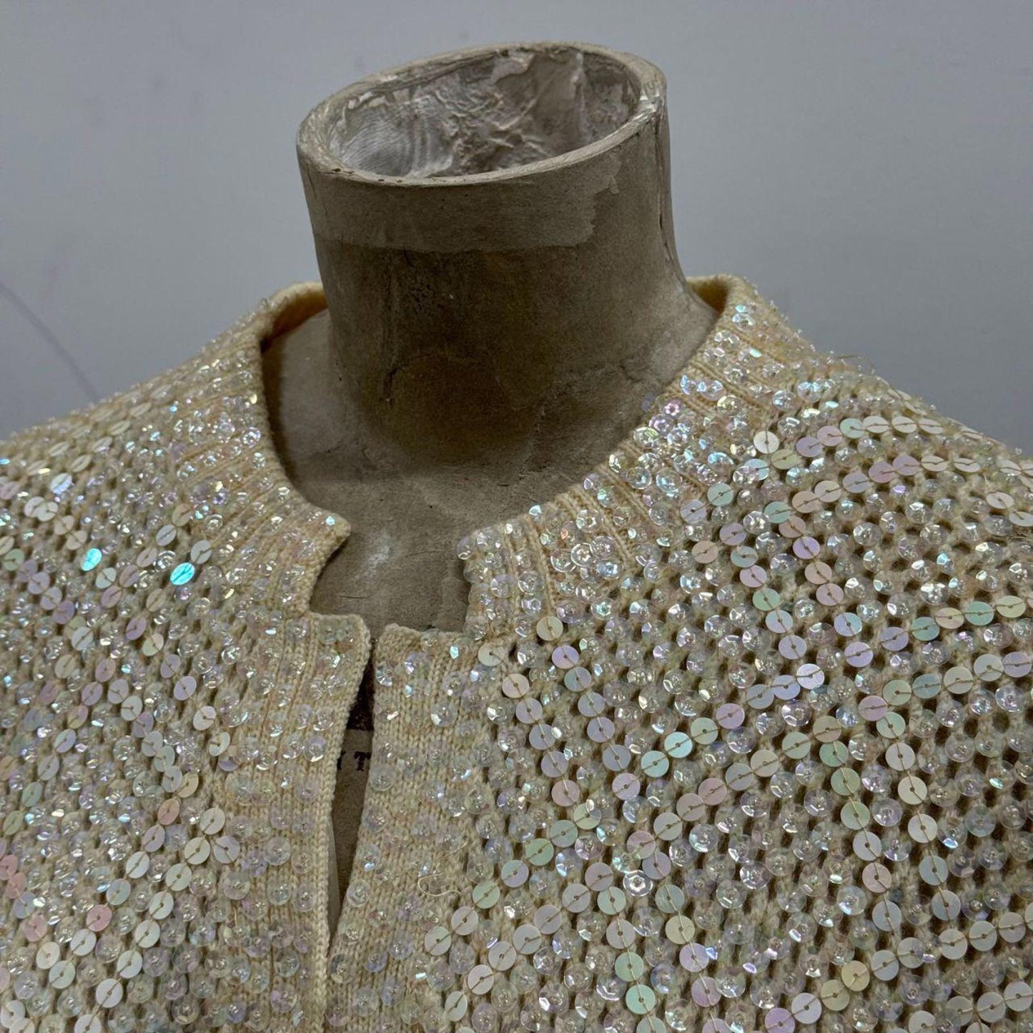 50s 60s Vintage De Vahni Sequined & Beaded Cream Pearlescent Wool Cardigan