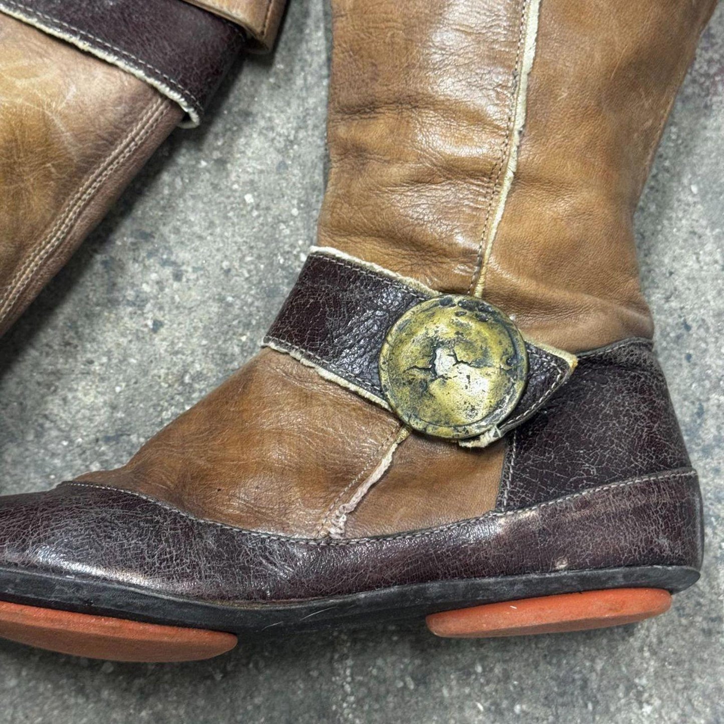 Vintage Regard Two-Tone Leather Medallion Boots