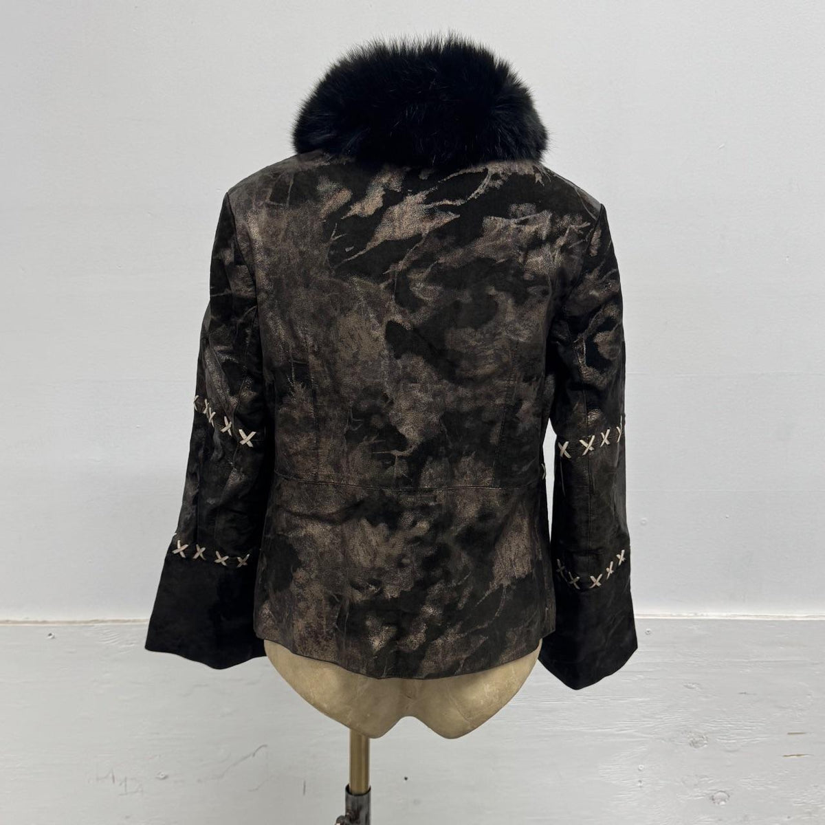 Vintage Y2K Suede Jacket with Fox Fur Collar & Cross-Stitch Details Coat