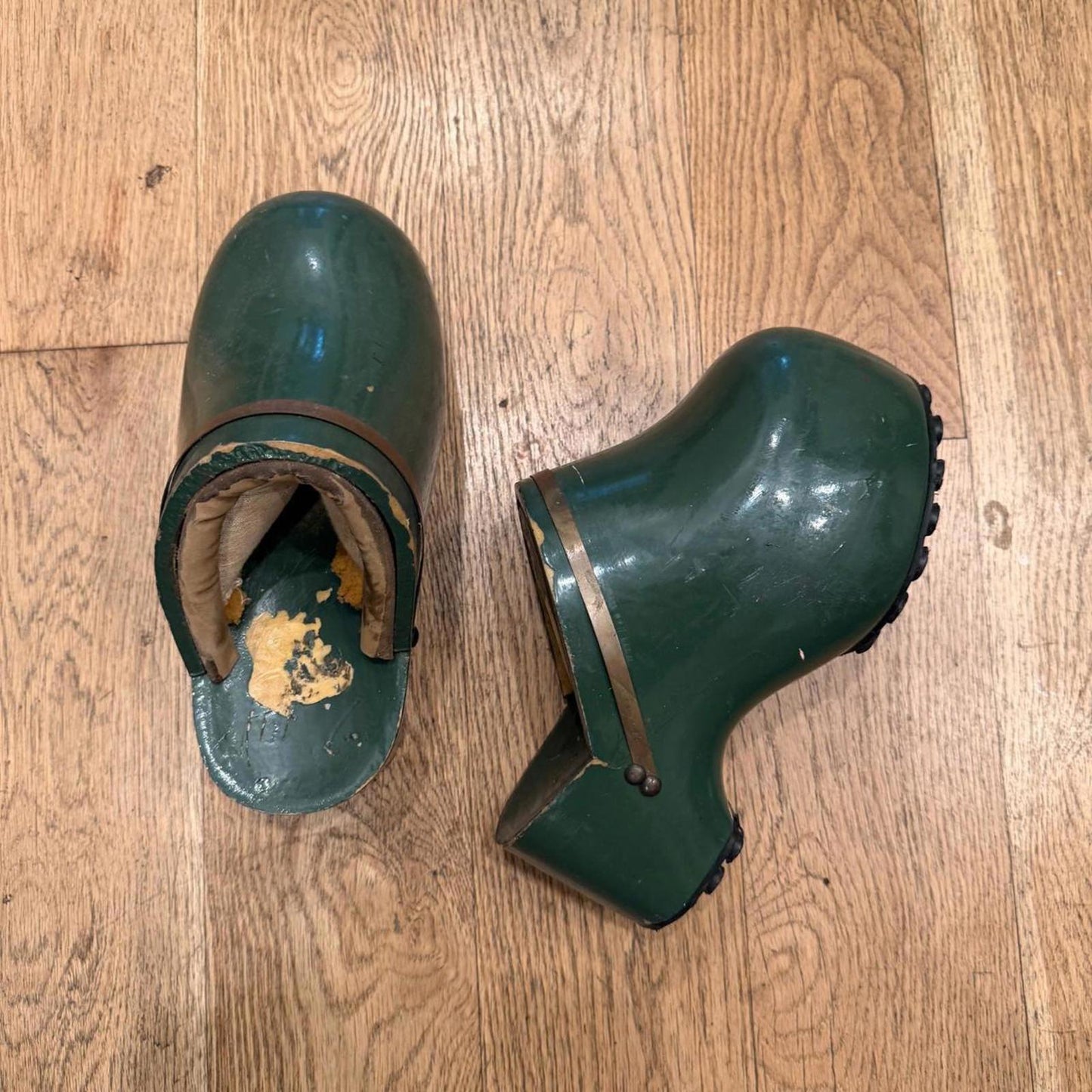 RARE! 70s Famolare Platform Amsterdam Green Clogs