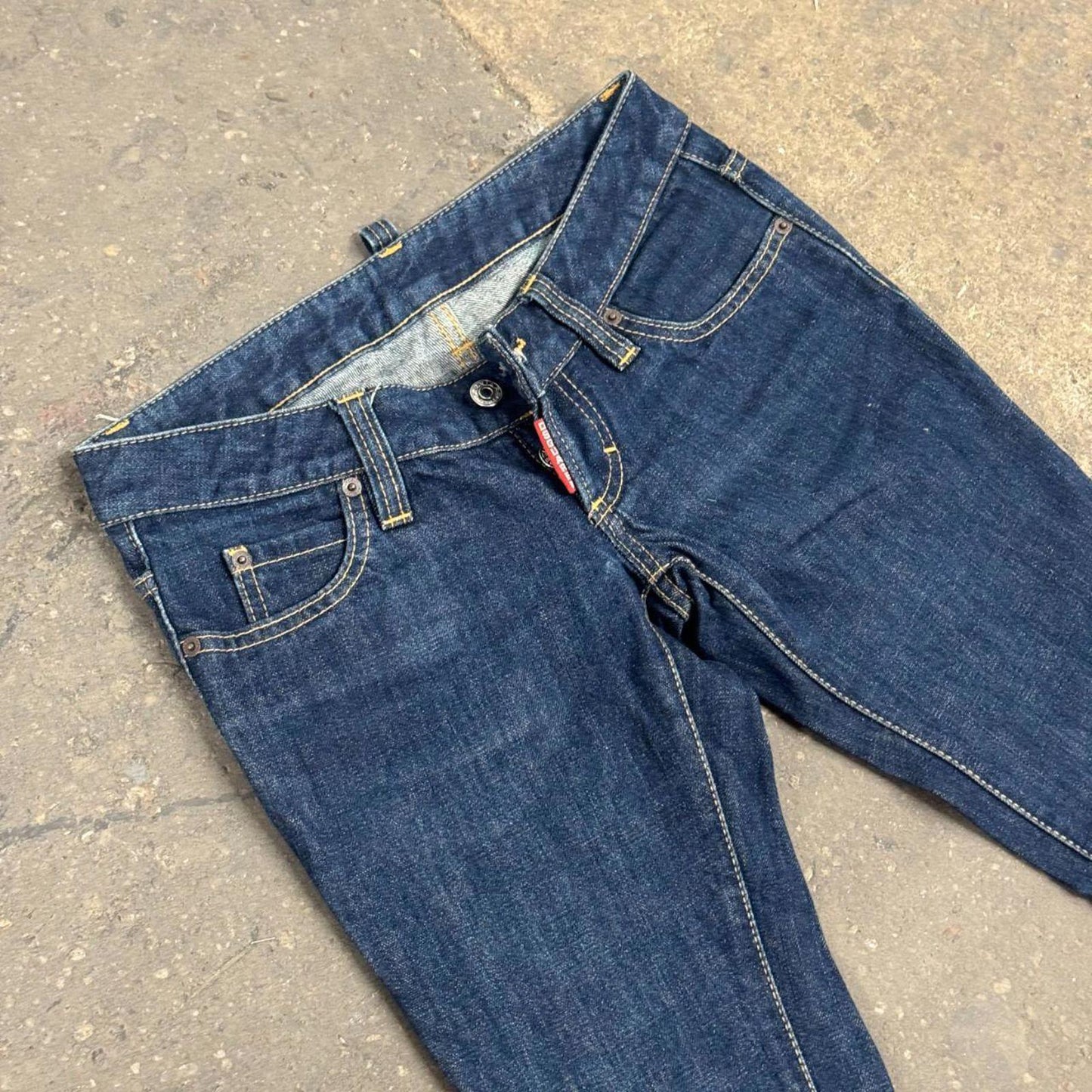 Vintage Dsquared2 Low Rise Capri Jeans Dark Wash