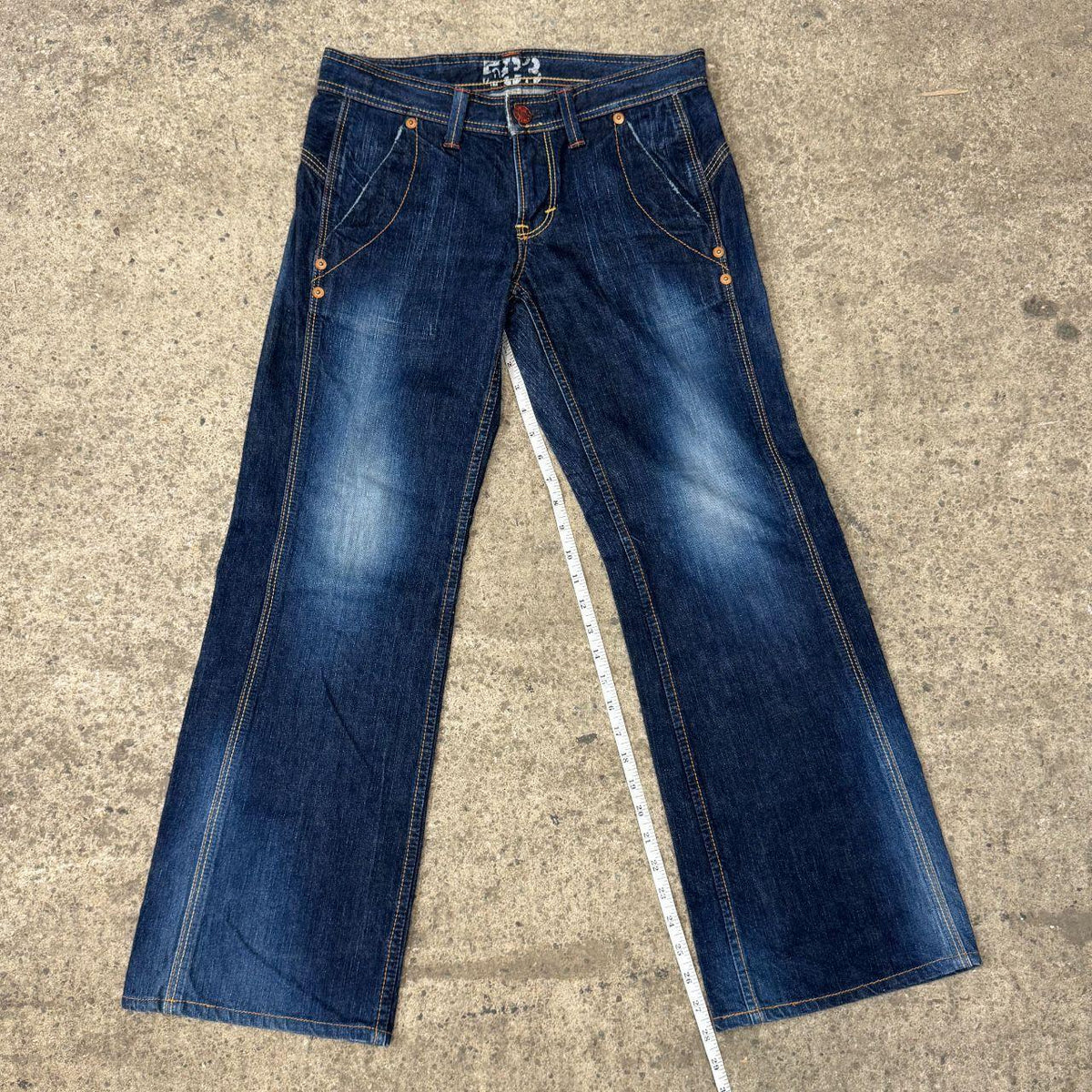Vintage EDWIN Blue Trip 503 BT5551 Dark-Wash Flare Jeans
