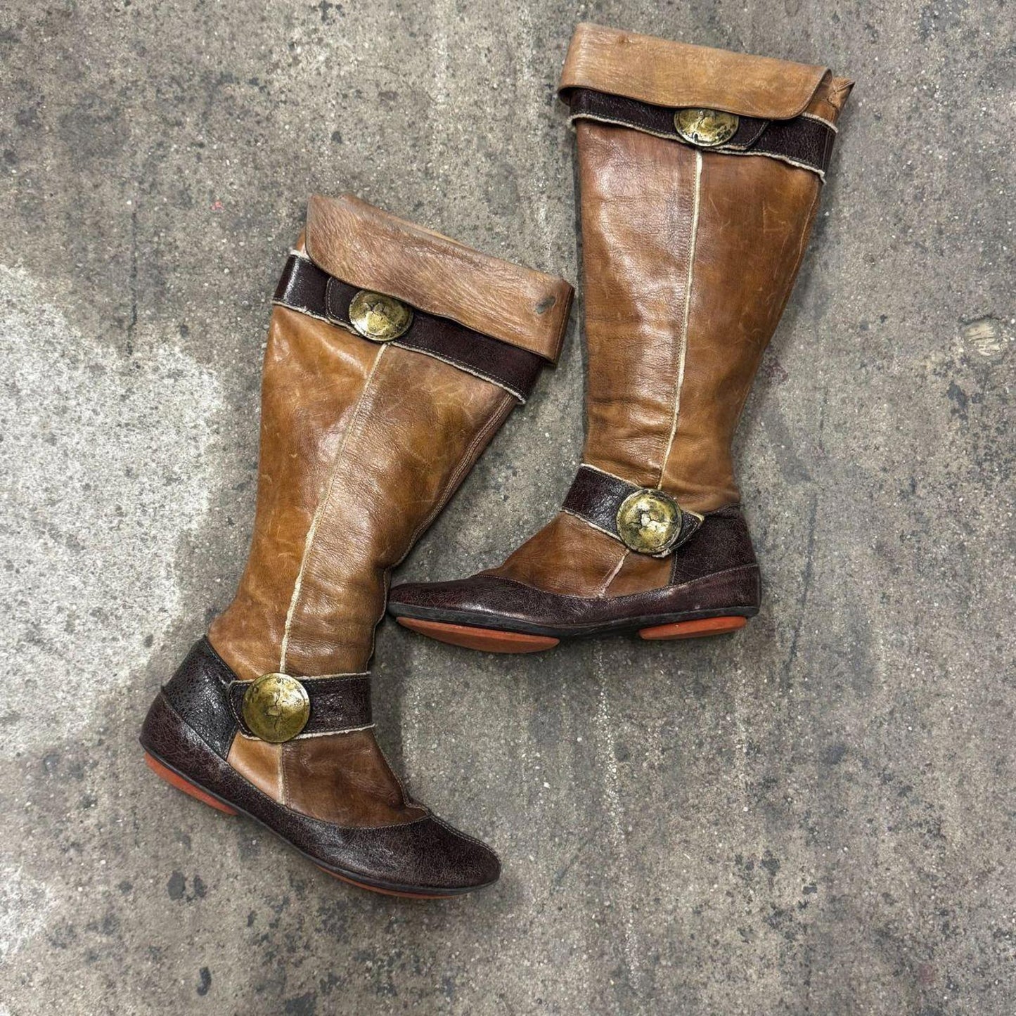 Vintage Regard Two-Tone Leather Medallion Boots