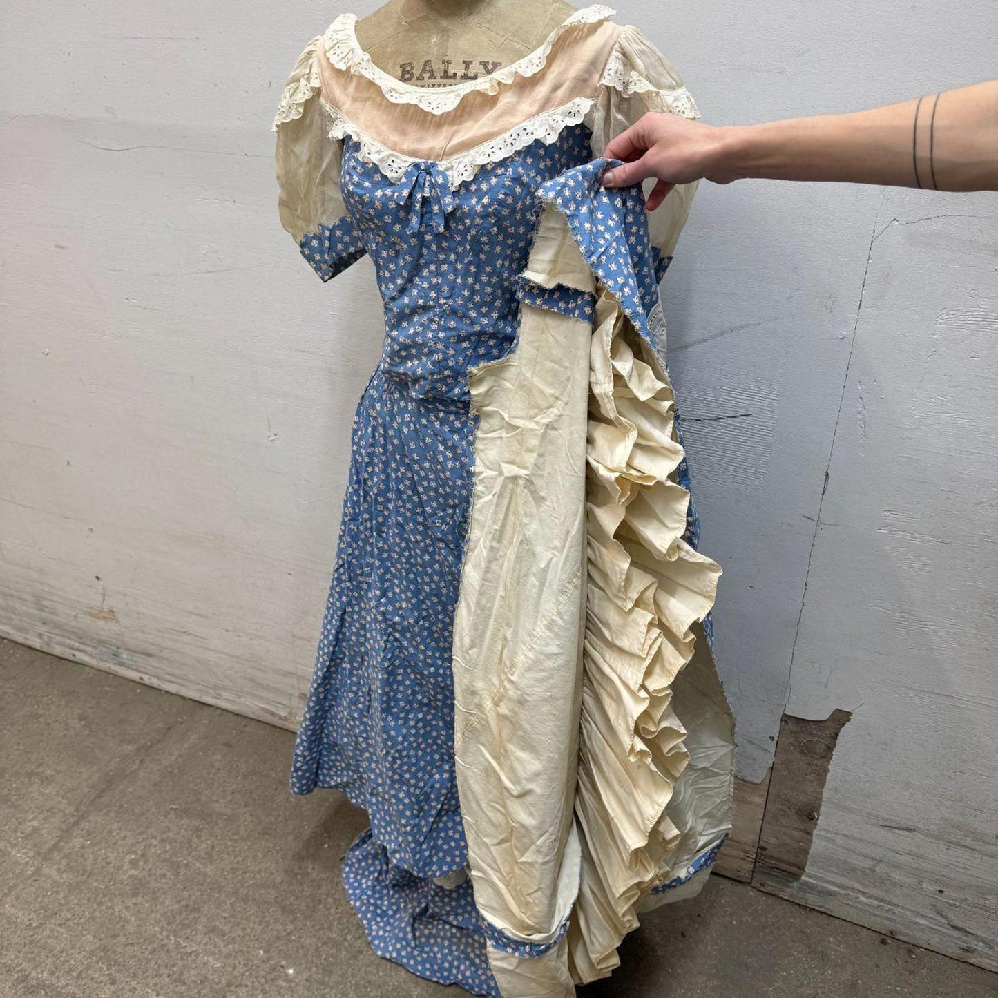 Vintage 1950s Studio-Made Blue Calico Tiered Western Prairie Dress Movie Costume