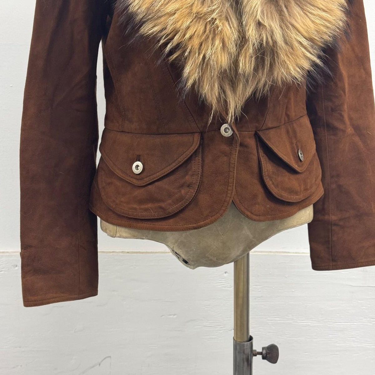 Vintage Folli Follie Italian Brown Suede Leather Jacket w Raccoon Fur Collar