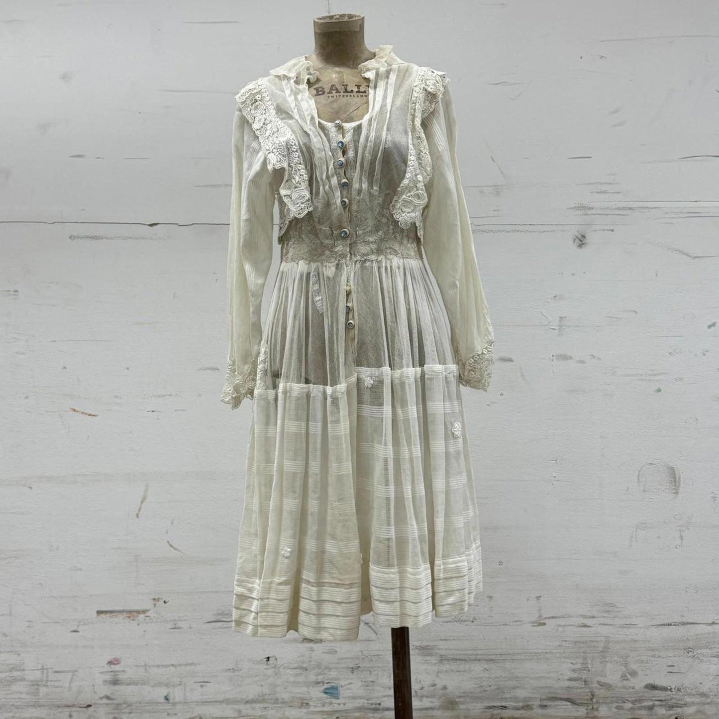 Edwardian Antique Lingerie Dress Lace Ruffle Gem Buttons