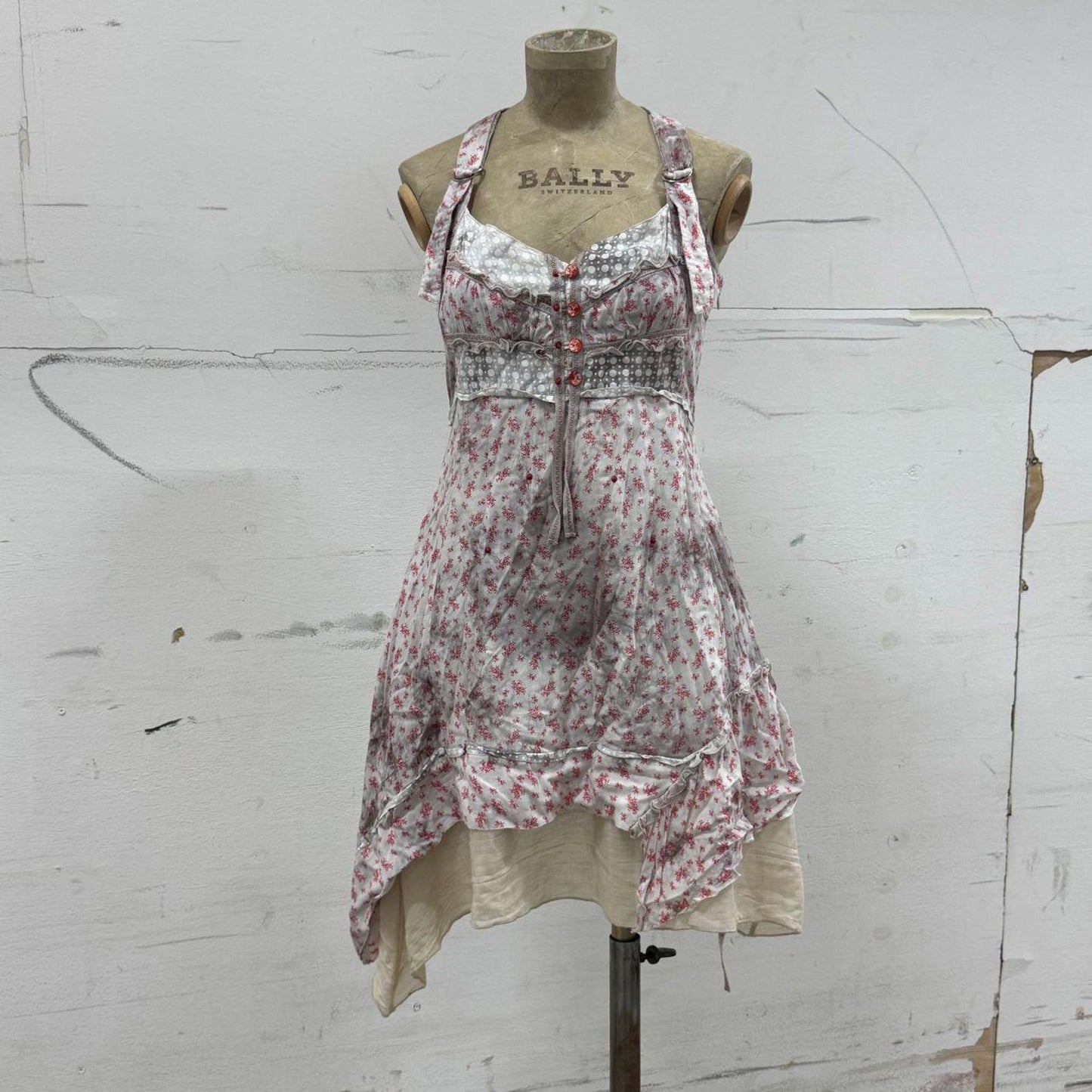 Vintage European Avant Garde Floral Cotton Red Grey White Mini Dress