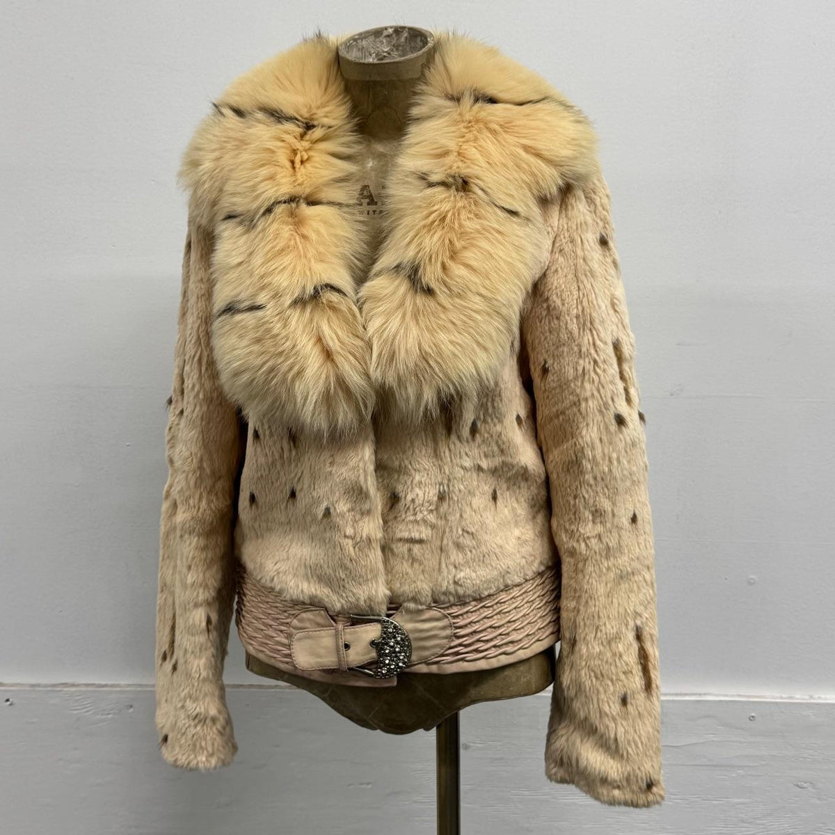 Vintage Y2K Pastel Pink Rabbit & Fox Fur Jacket Coat